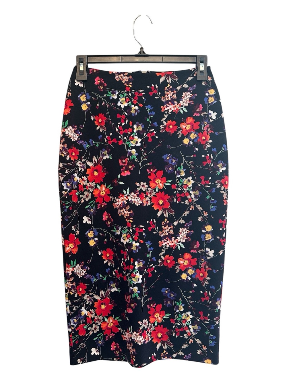 2013 Express Black Floral Pencil Skirt with Red & Multicolor Blooms Size 0